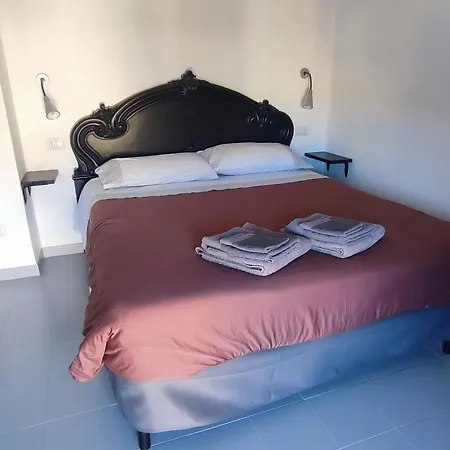 La Mansarda דירה