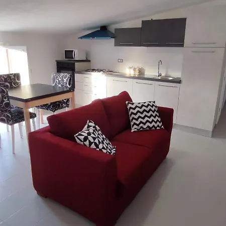 Апартаменты La Mansarda *