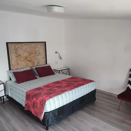 Апартаменты La Mansarda